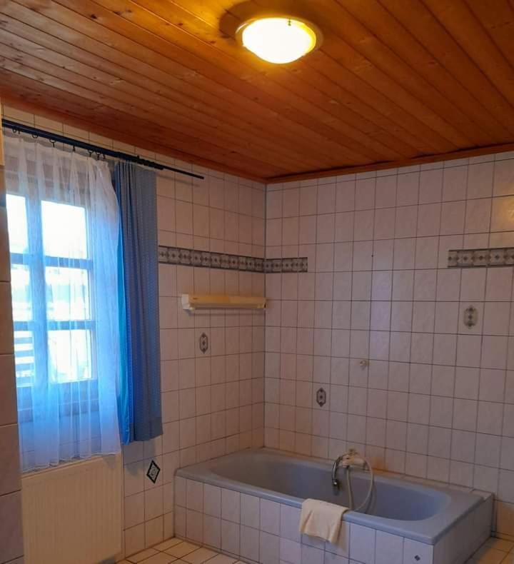 Ferienhaus Himmelreich Seebenstein ภายนอก รูปภาพ